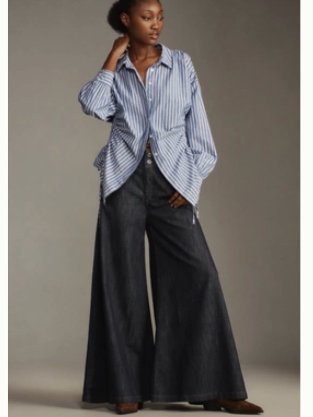Pilcro Wide-Leg High-Rise Jeans in Black Denim